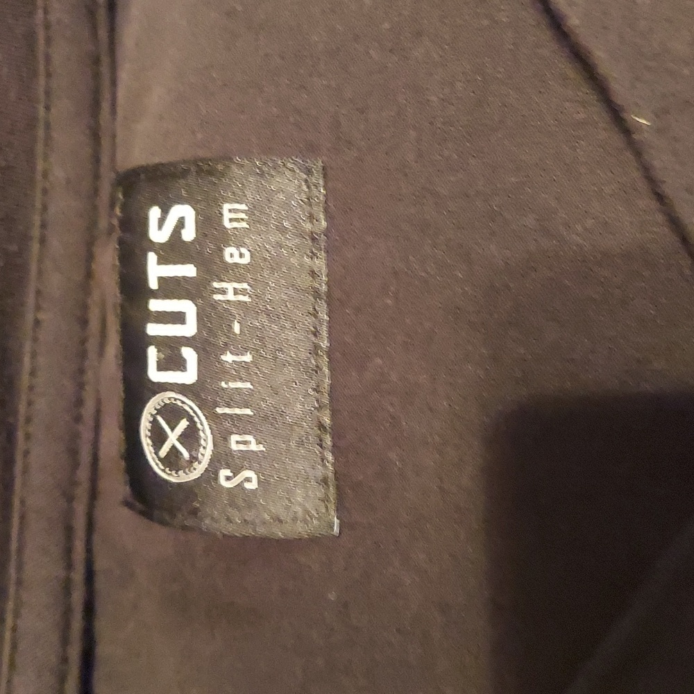 Medium Black Cuts Split Hem V Neck - image 2